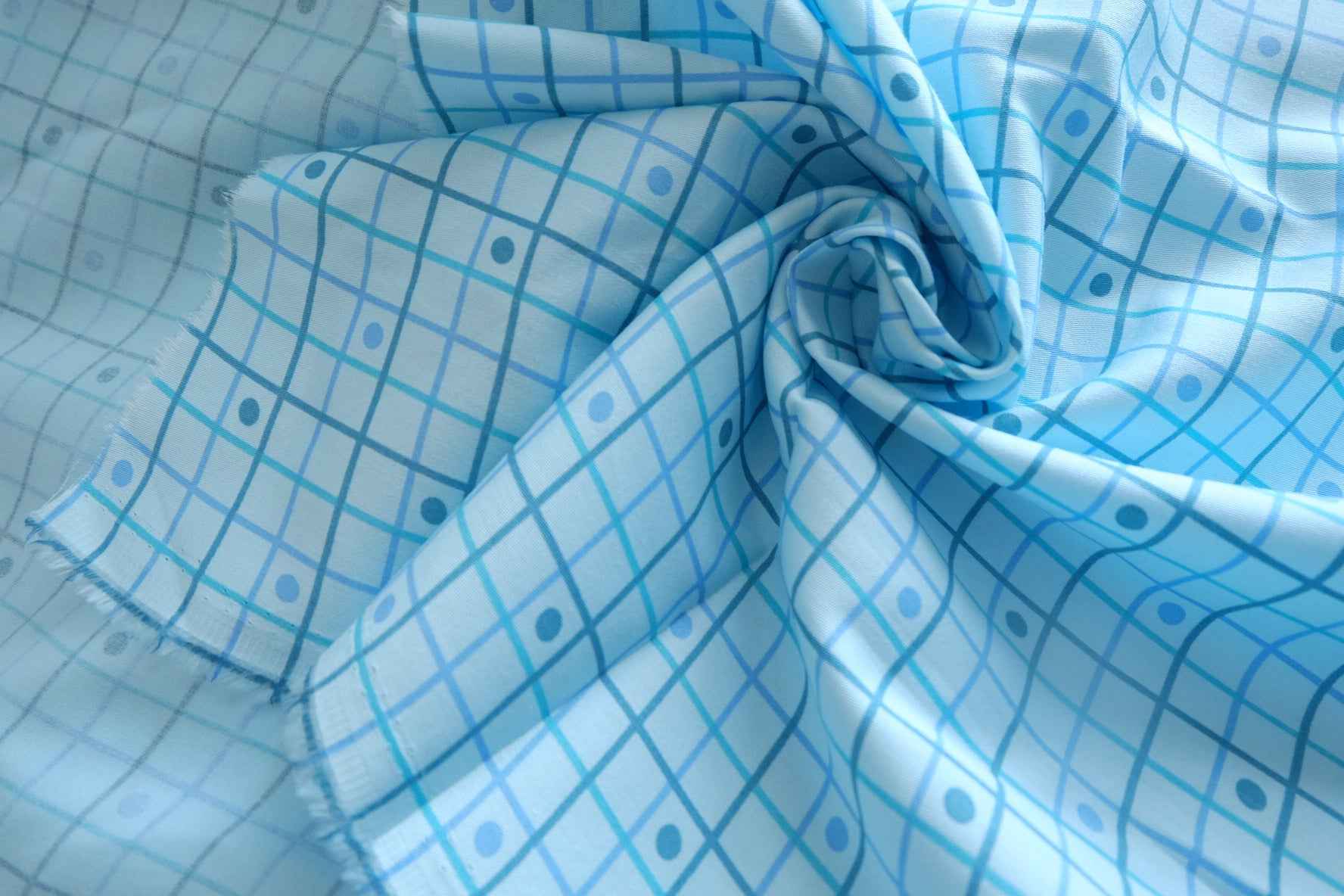 Pool Blue Grid Cotton Poplin Fabric - 1.64 yd