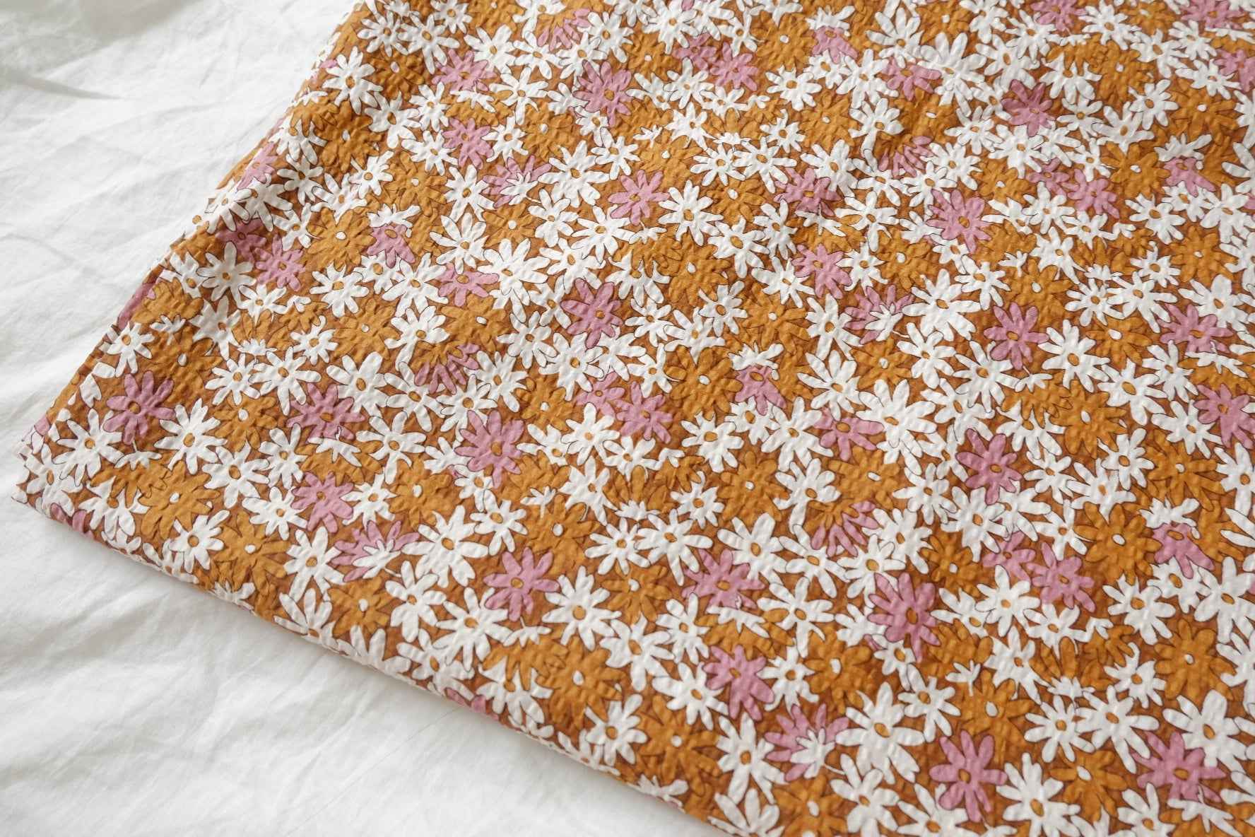 Textured Daisy Cotton Fabric - 1.64 yd
