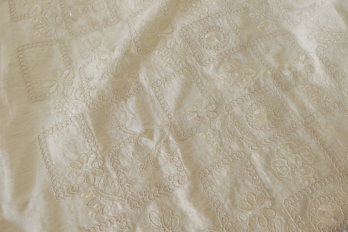 Ivory Embroidered Tencel Linen with Sequins – 2.2 yd