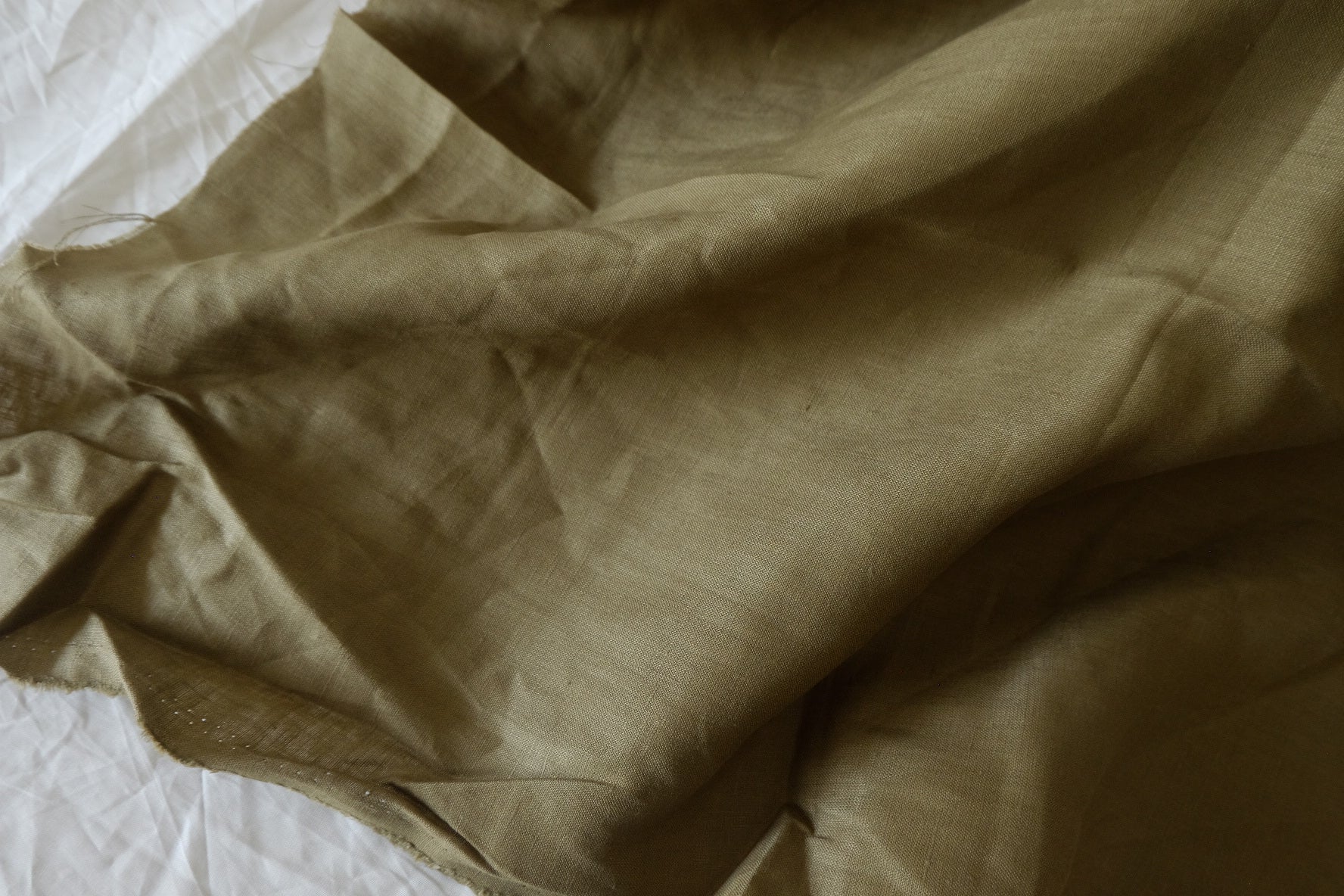 Earthy Olive Green Pure Linen Fabric | Textured 17-Count Linen – 1.75 yd