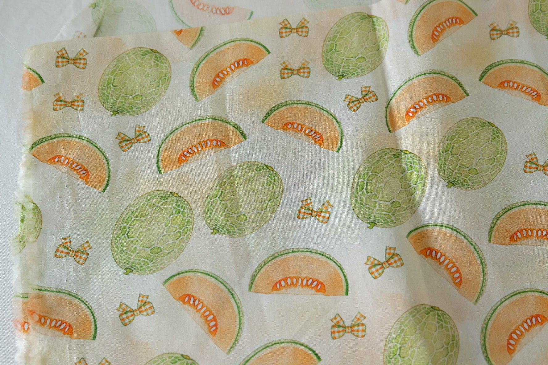 Melon Print 60s Cotton Poplin Fabric – 2.2 yd