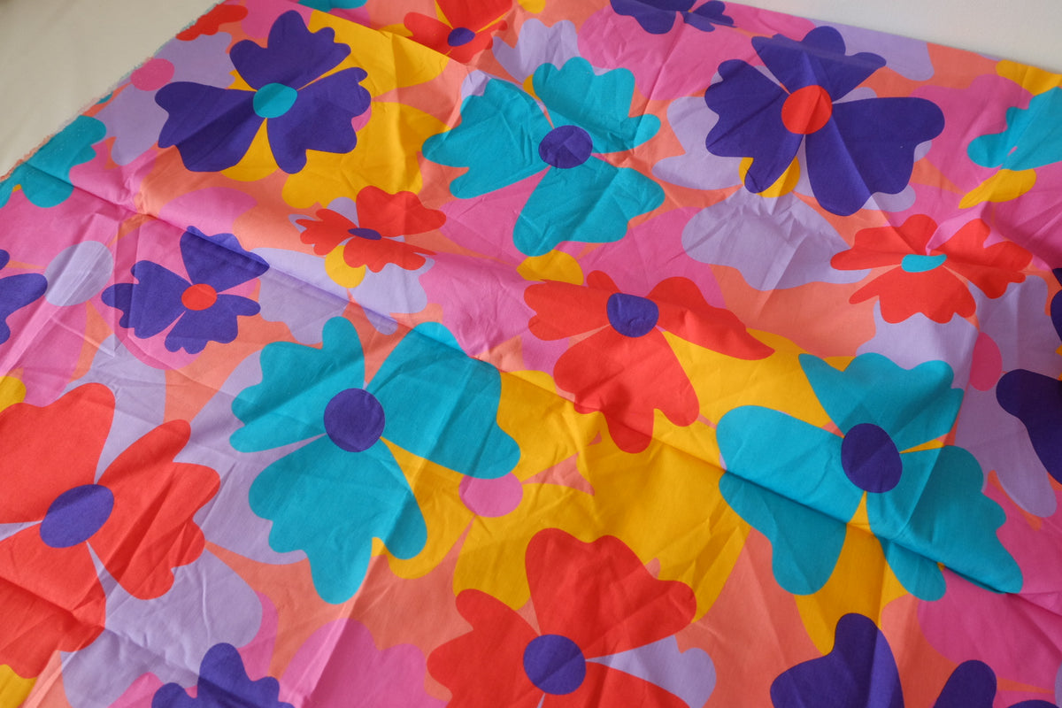 Electric Bloom High-Density Cotton Poplin – 1.7 yd