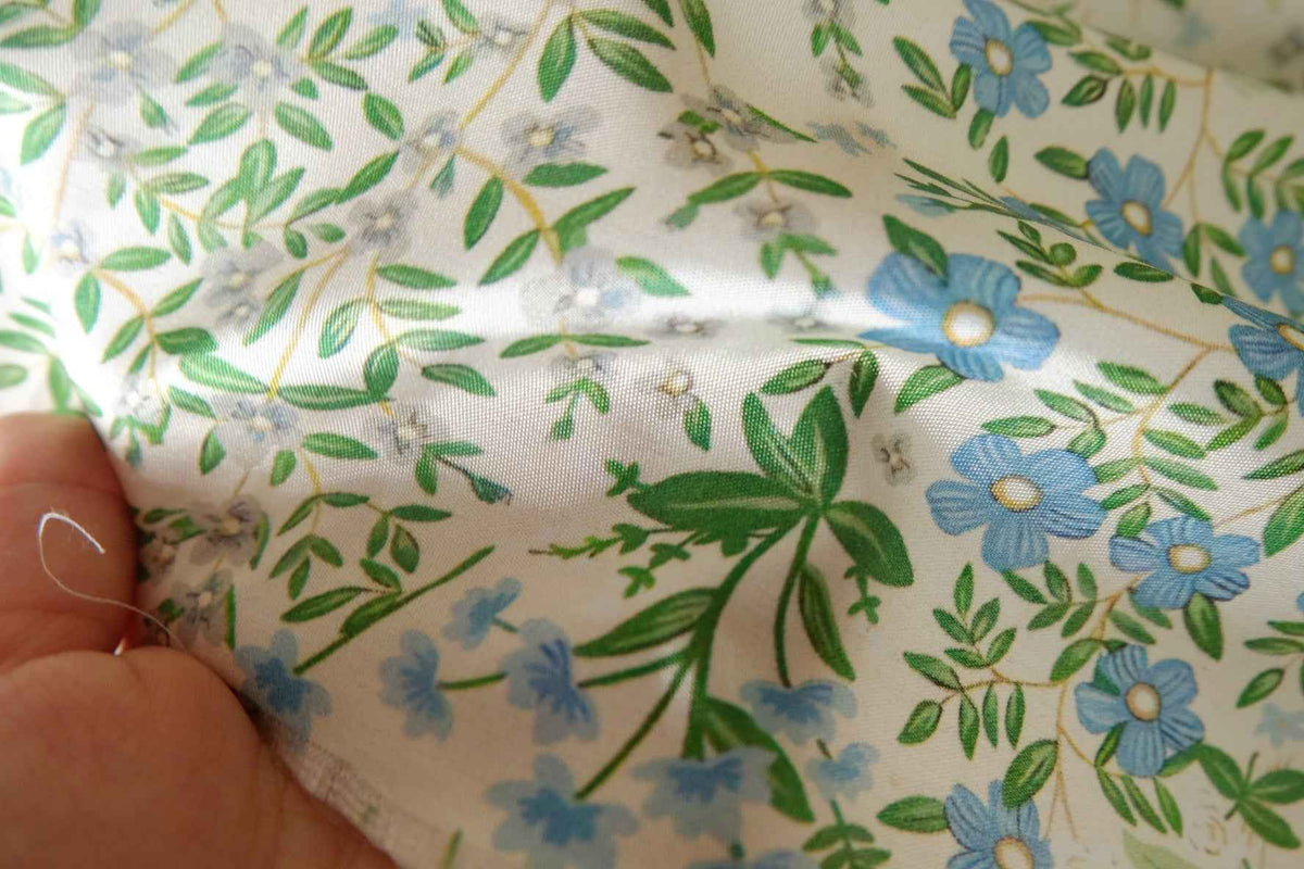 Blue Ditsy Floral Viscose — 2.2 yd