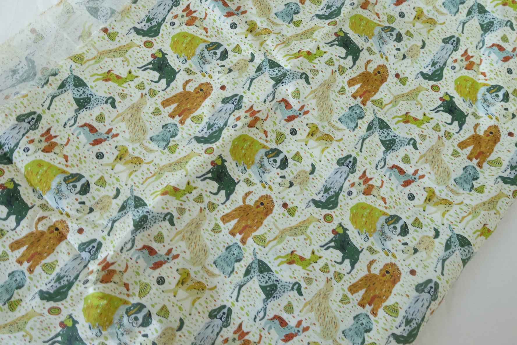 Storybook Dogs 60s Cotton Poplin Fabric – 3.8 yd