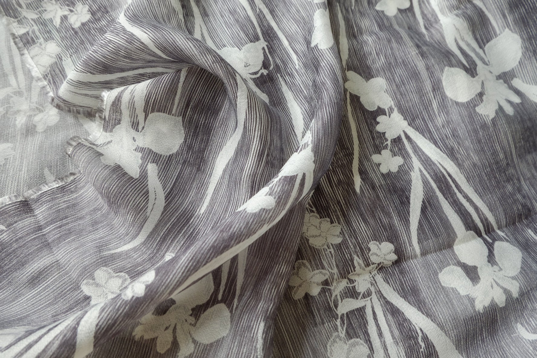 Misty Botanical Tencel Linen Fabric, Airy Dress Weight, 3.28 Yards