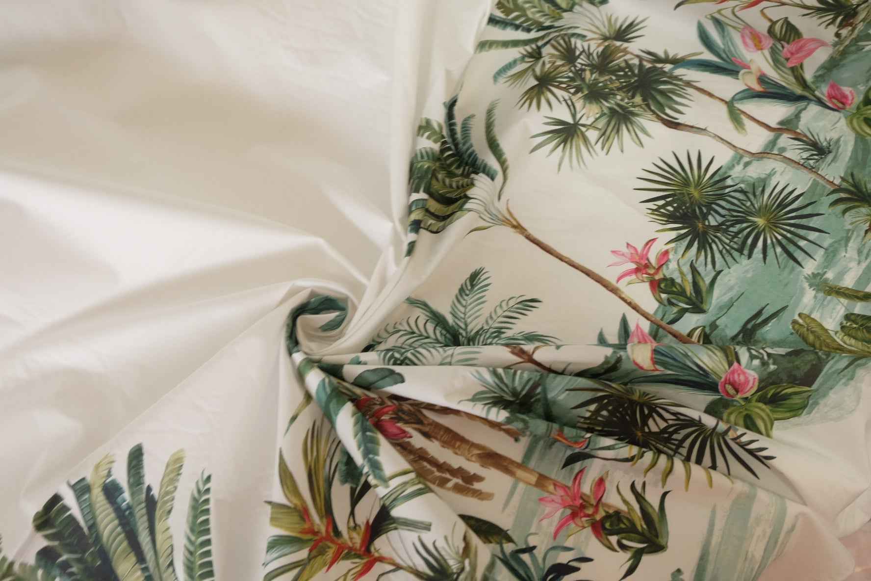 Tropical Palm Border Cotton Poplin Fabric – 2.2 yd