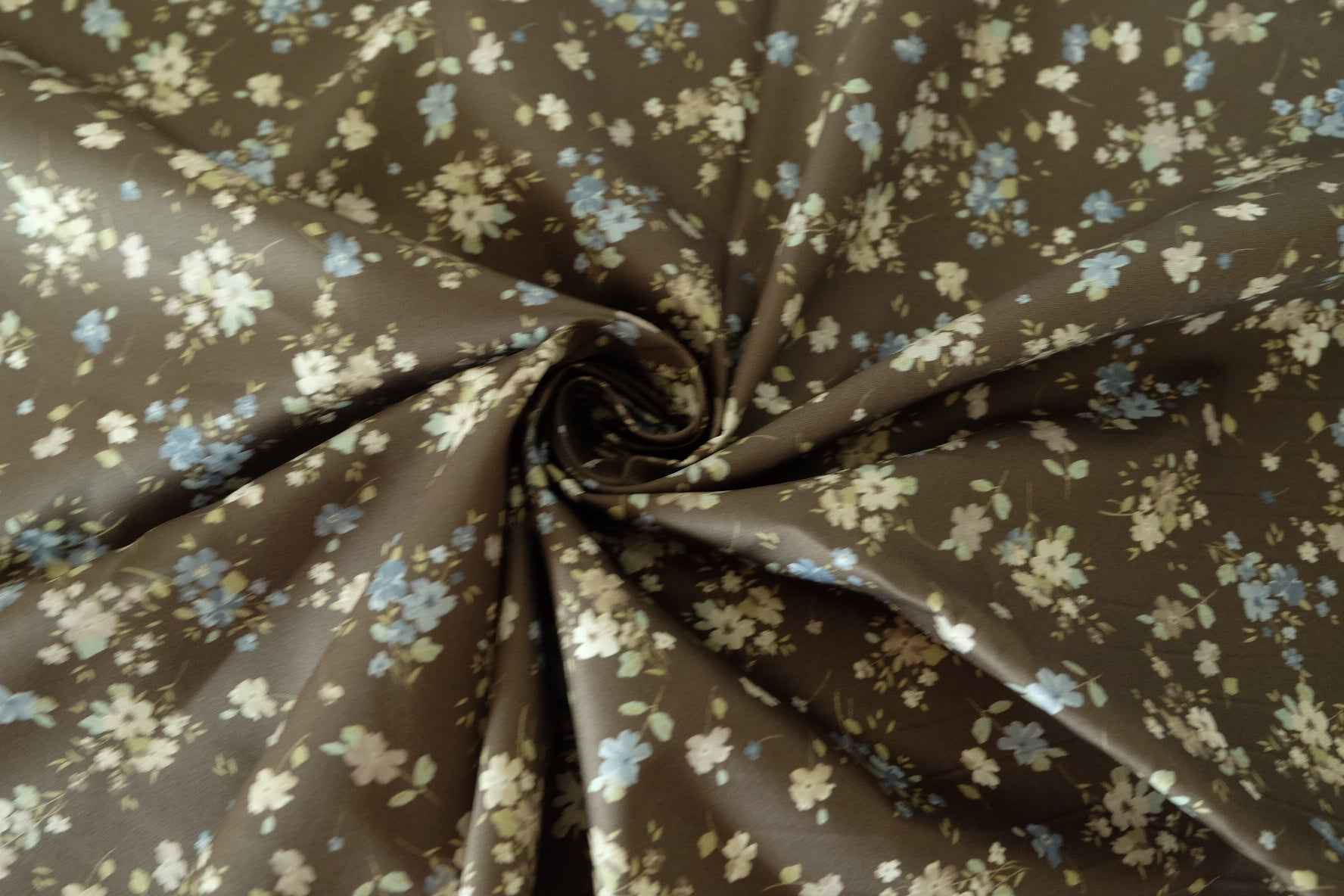Brown Floral Cotton Sateen Fabric – 1.6 yd