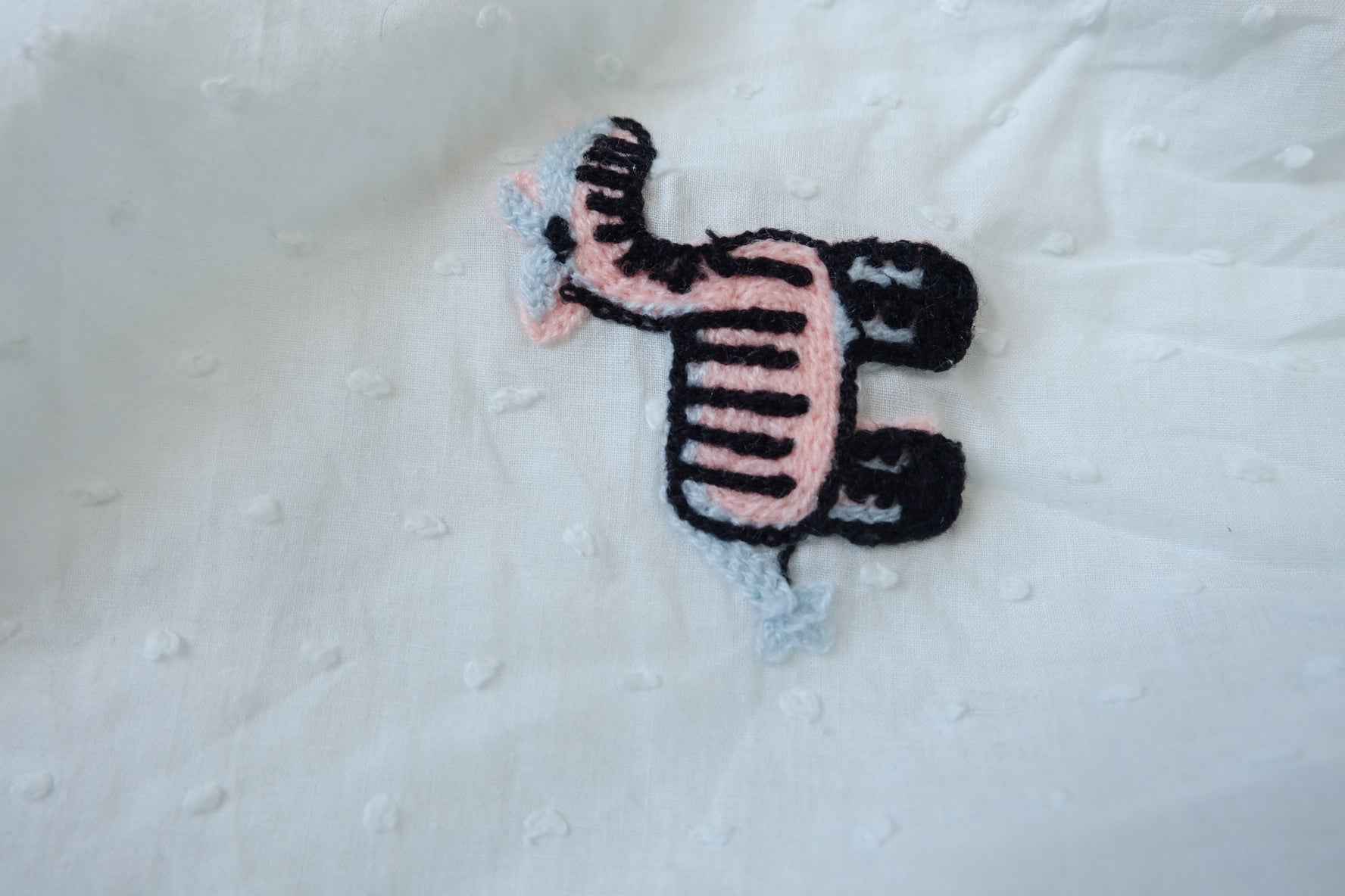 Embroidered Cotton Clip-Dot Lawn with Little Skates — 1.91 yd