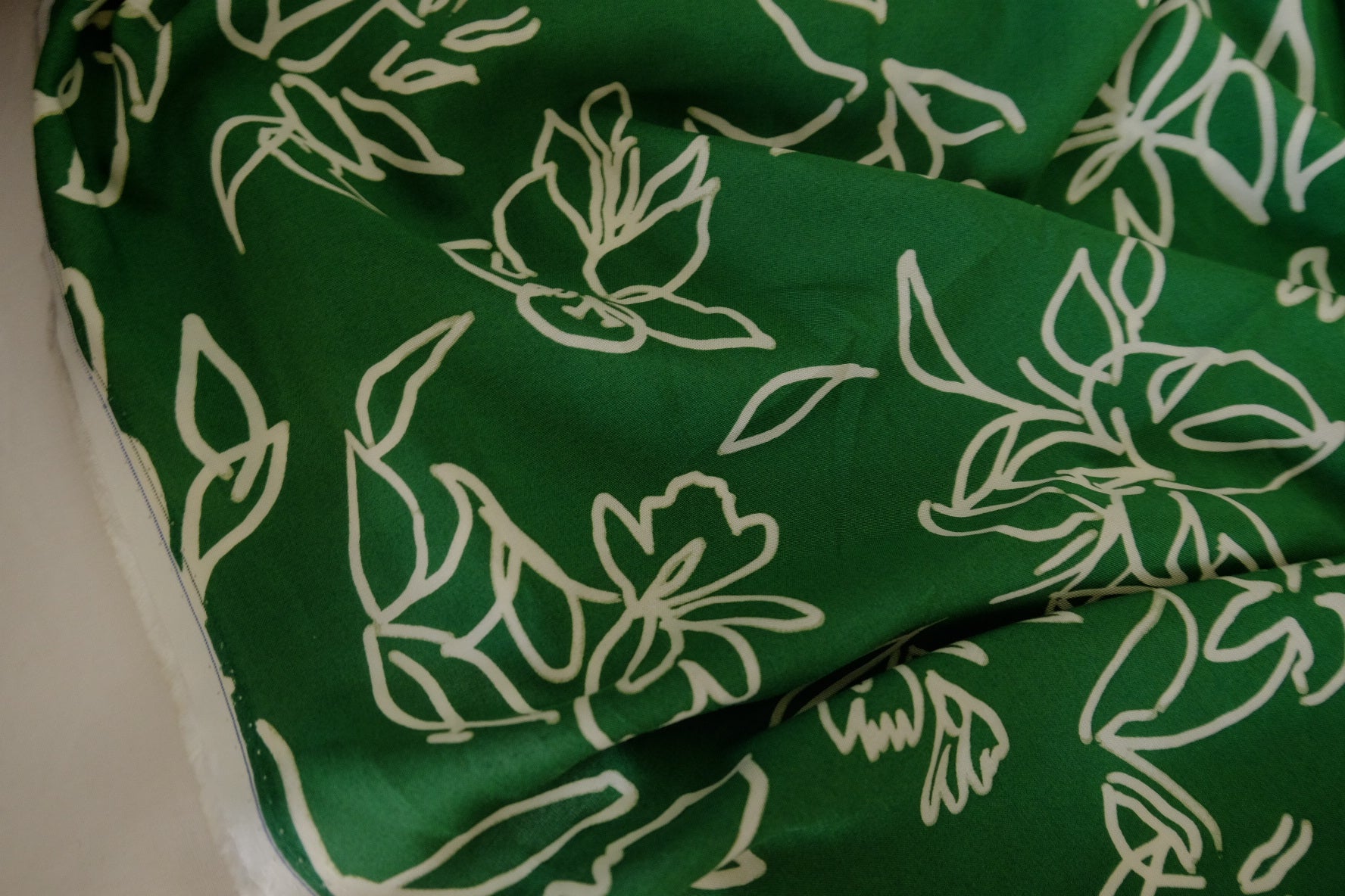 White Line Floral Rayon Challis Fabric – 3.3 yd