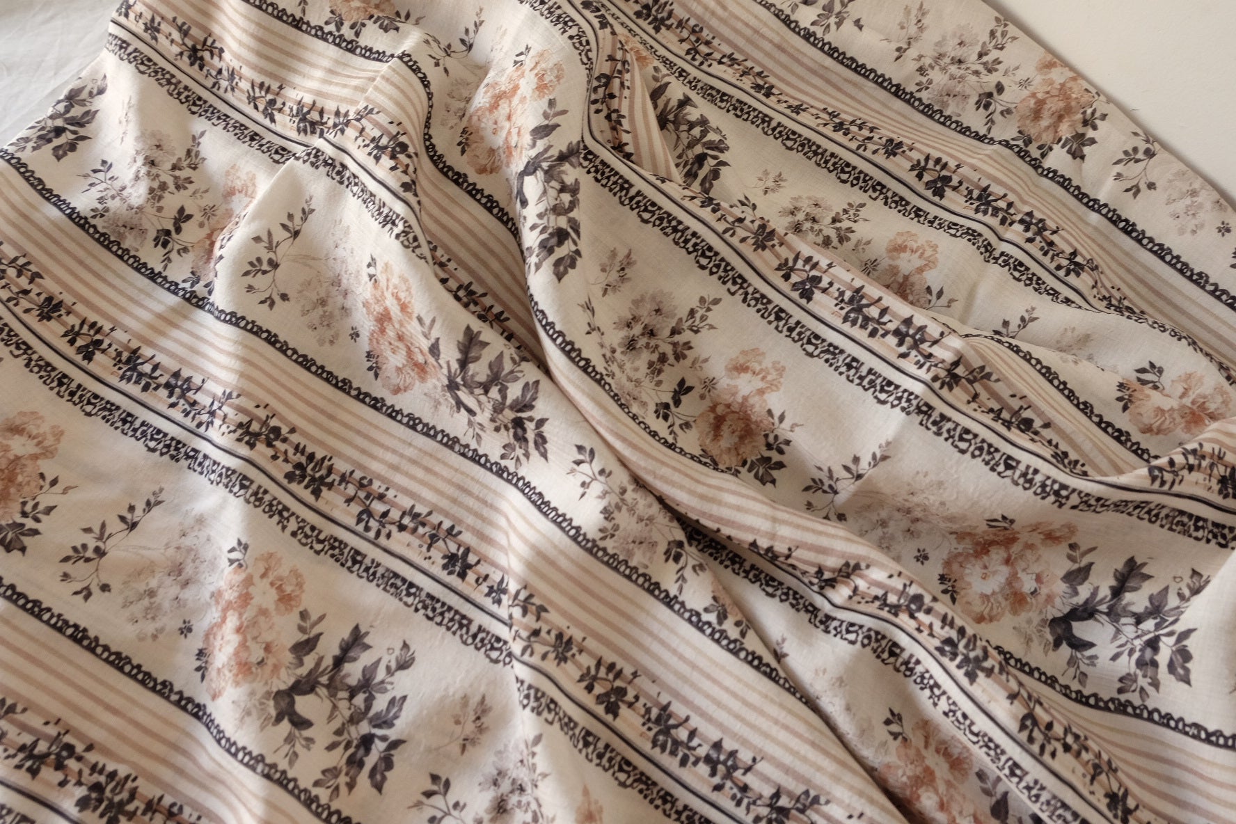 Vintage Floral Stripe Tencel Fabric – 3.3 yd