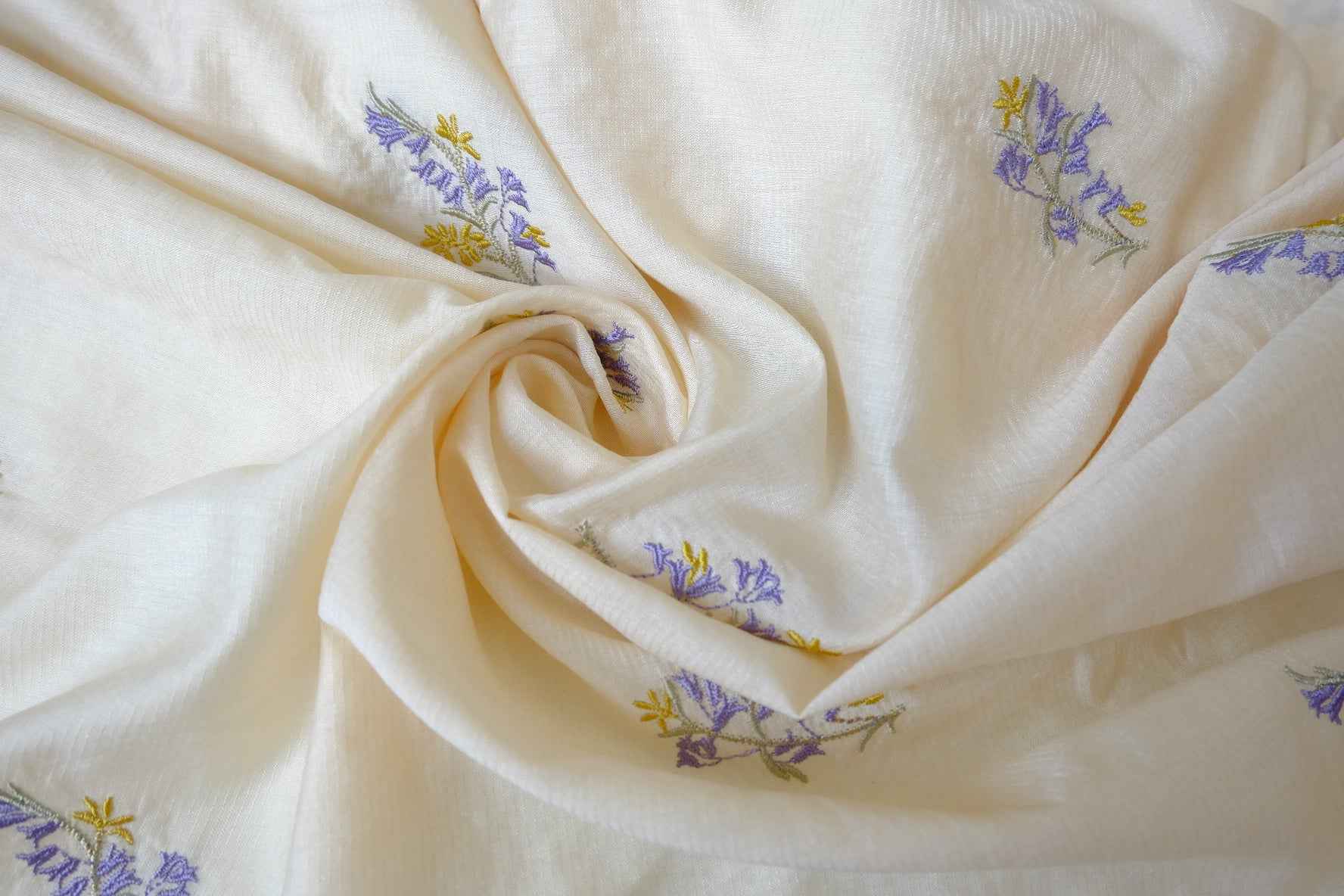 Embroidered Tencel Cotton Lightweight Fabric — 3.28 yd