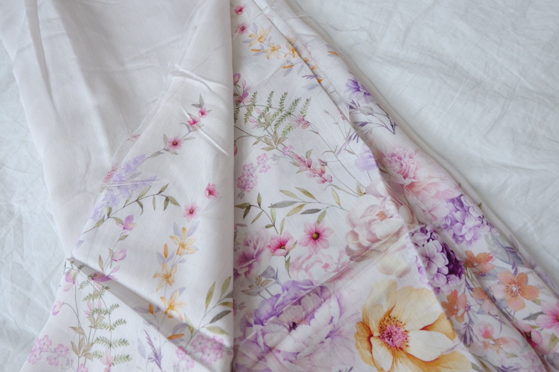 Double-Border Floral Tencel Linen Blend 3.8 Yards