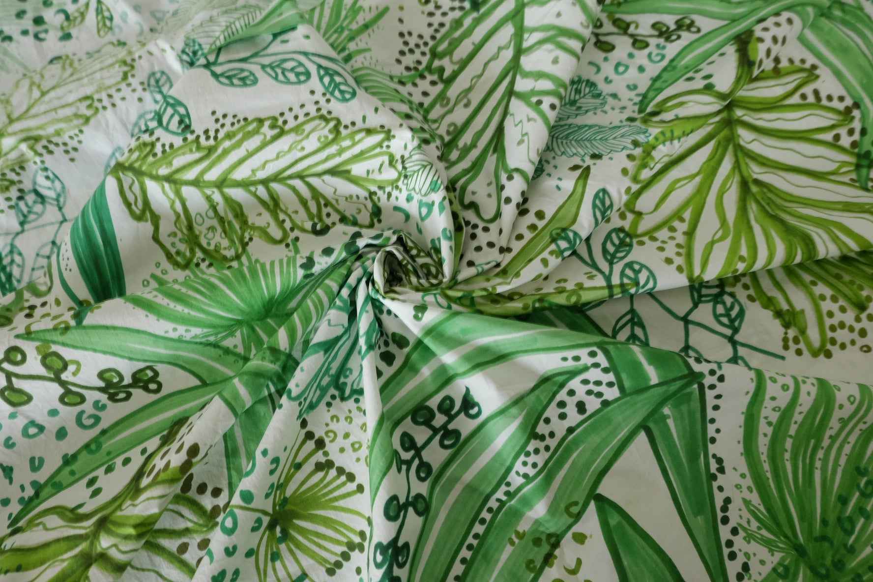 Green Botanical Sketch Cotton Poplin Fabric – 3 yd
