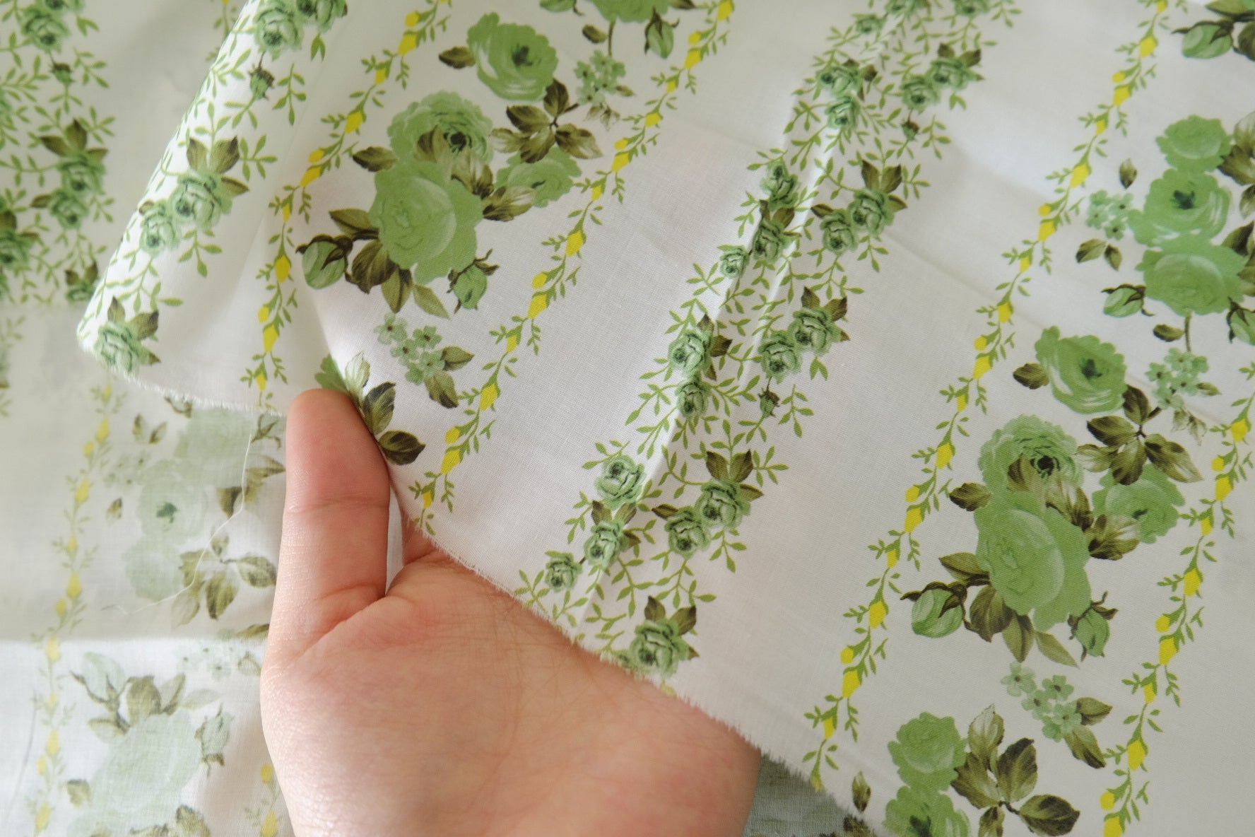 Green Rose Vine Stripe Cotton Lawn Fabric – 2.73 yd Piece