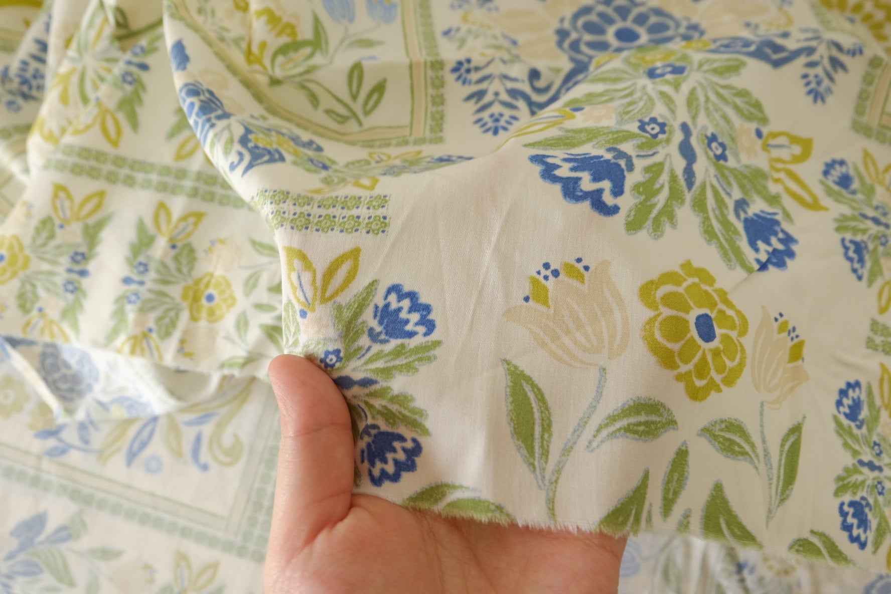 Blue Green Tile Floral Cotton Poplin Fabric – By the Yard