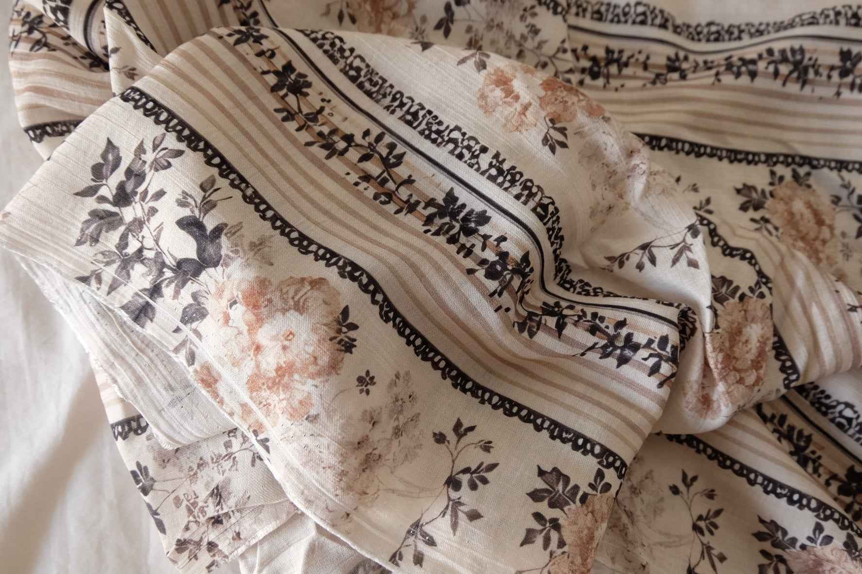 Vintage Floral Stripe Tencel Fabric – 3.3 yd