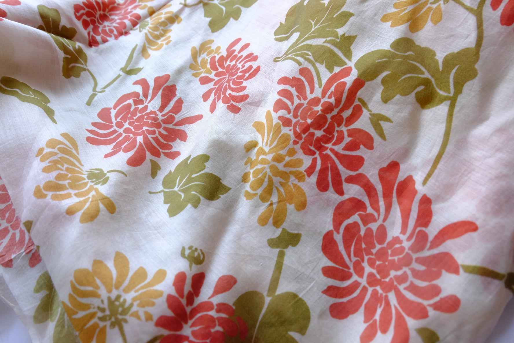 Chrysanthemum Tencel Linen Sheer Fabric - 2.95 yd