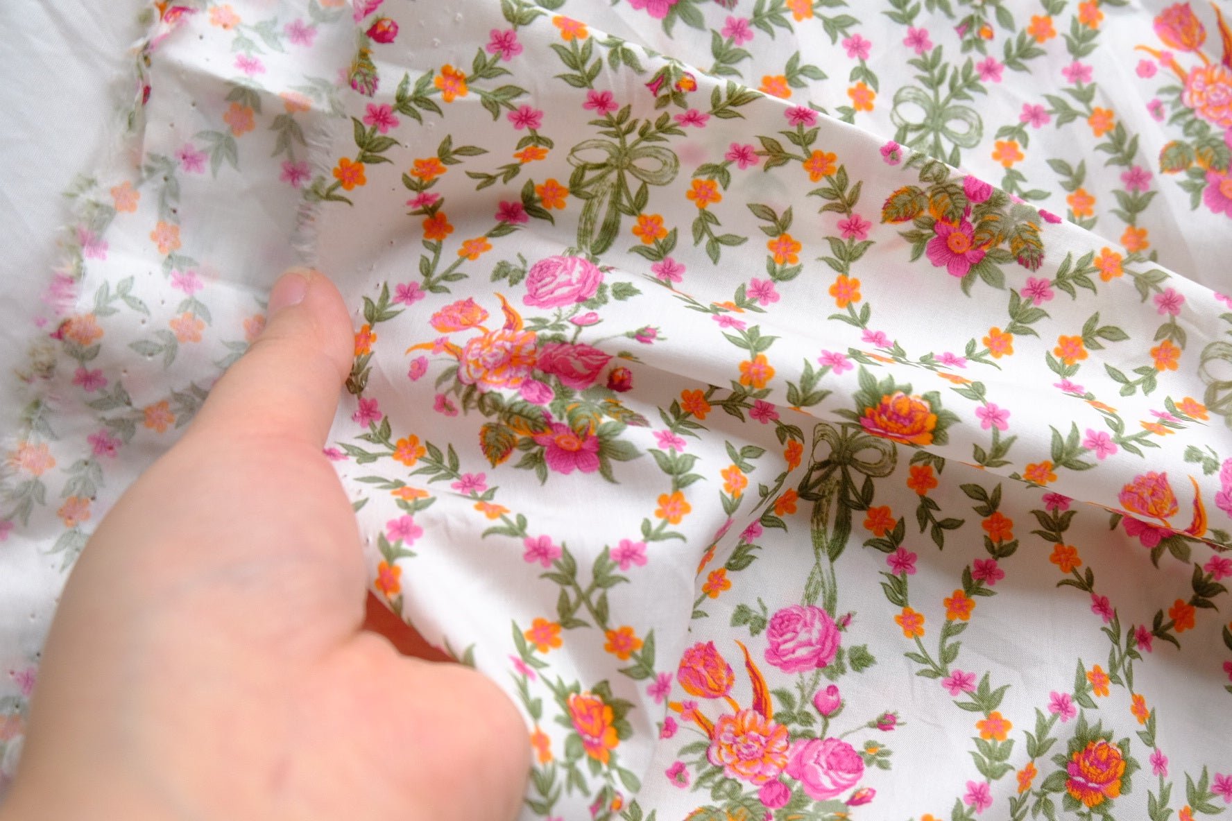 Vintage Garland Structured Cotton Poplin – 1.9 yd