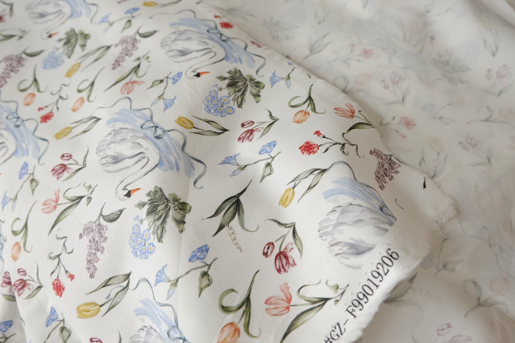 Swan Garden Cotton Twill, 1.64 Yards