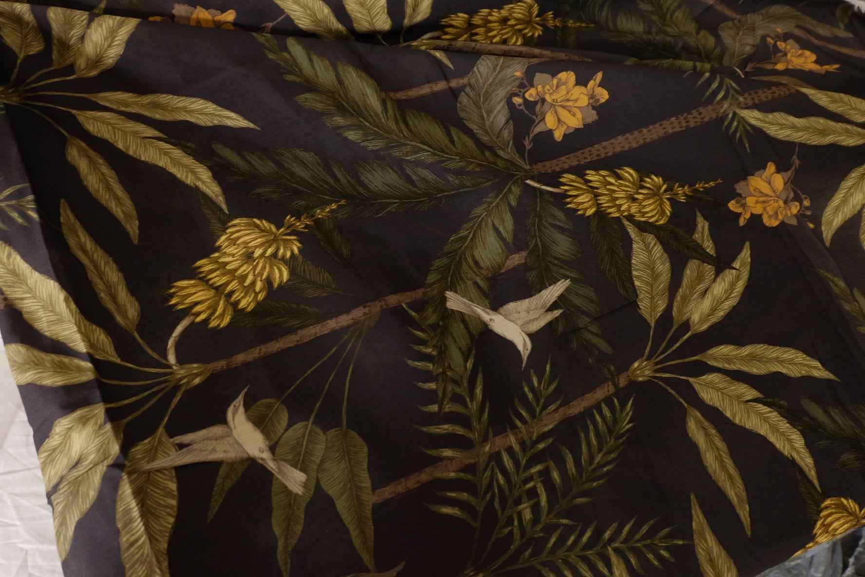 Dark Tropical Lightweight Rayon — 3.28 yd