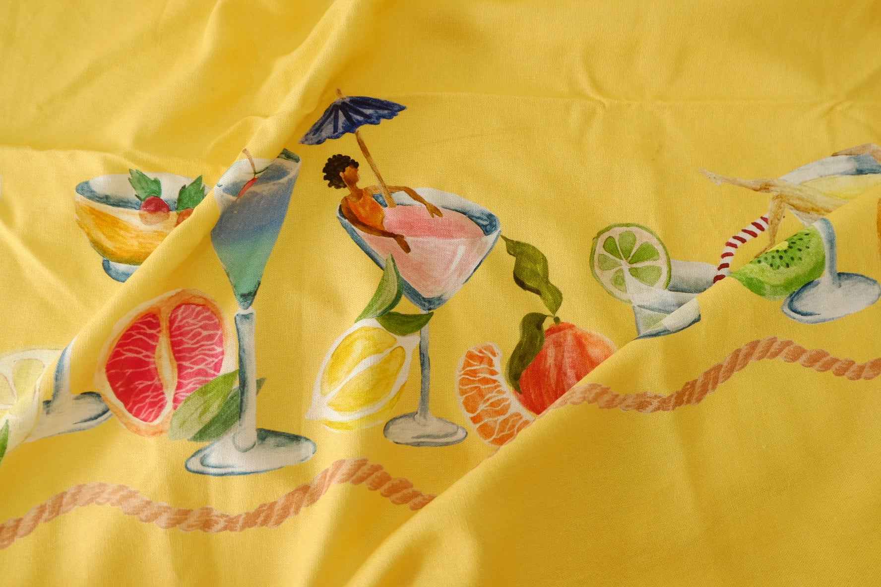 Farm Rio Deadstock Border Print Linen-Cotton Fabric – 2 yd Effective Print