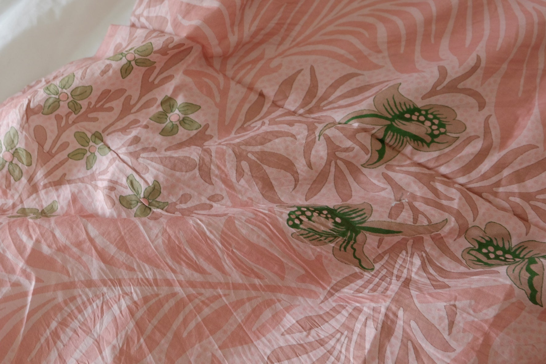 Blush Botanical Cotton Lawn – 2 yd