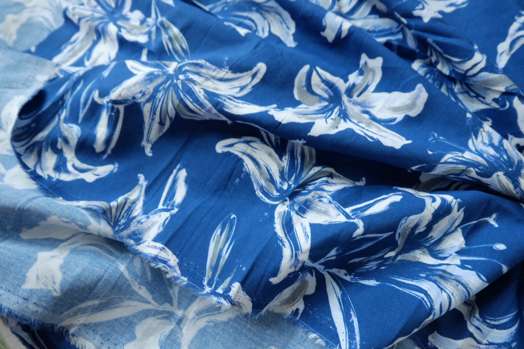 Blue Lily Cotton Dress Fabric — 2.73 yd
