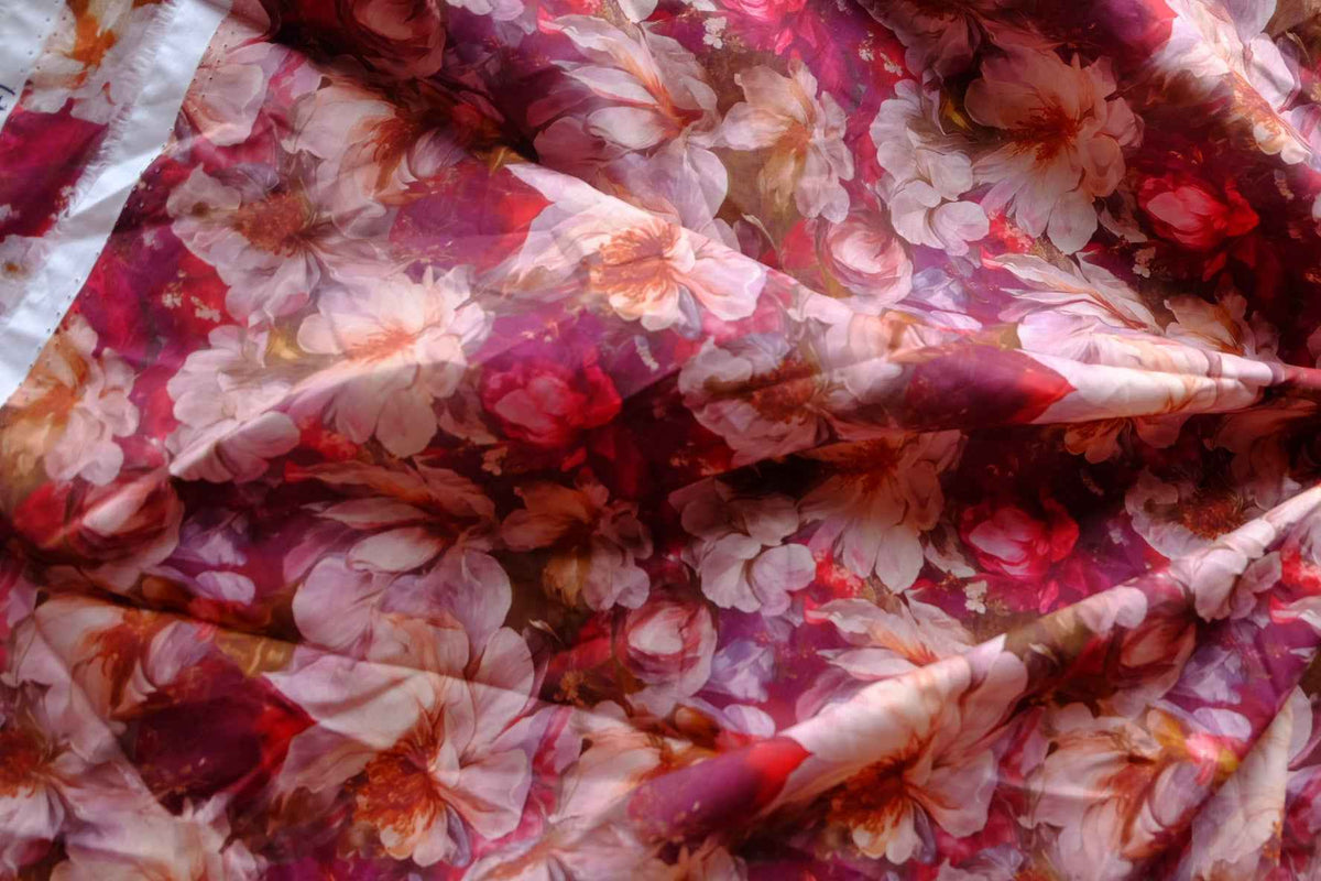 Ruby Bloom Cotton Lawn — 3.1 yd
