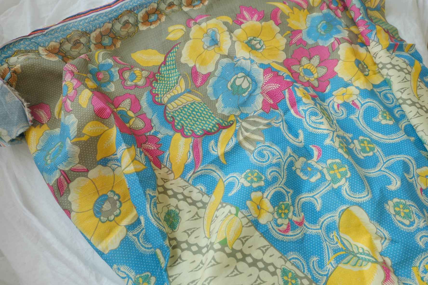 Vintage Patchwork Floral Cotton Fabric - 2 yd