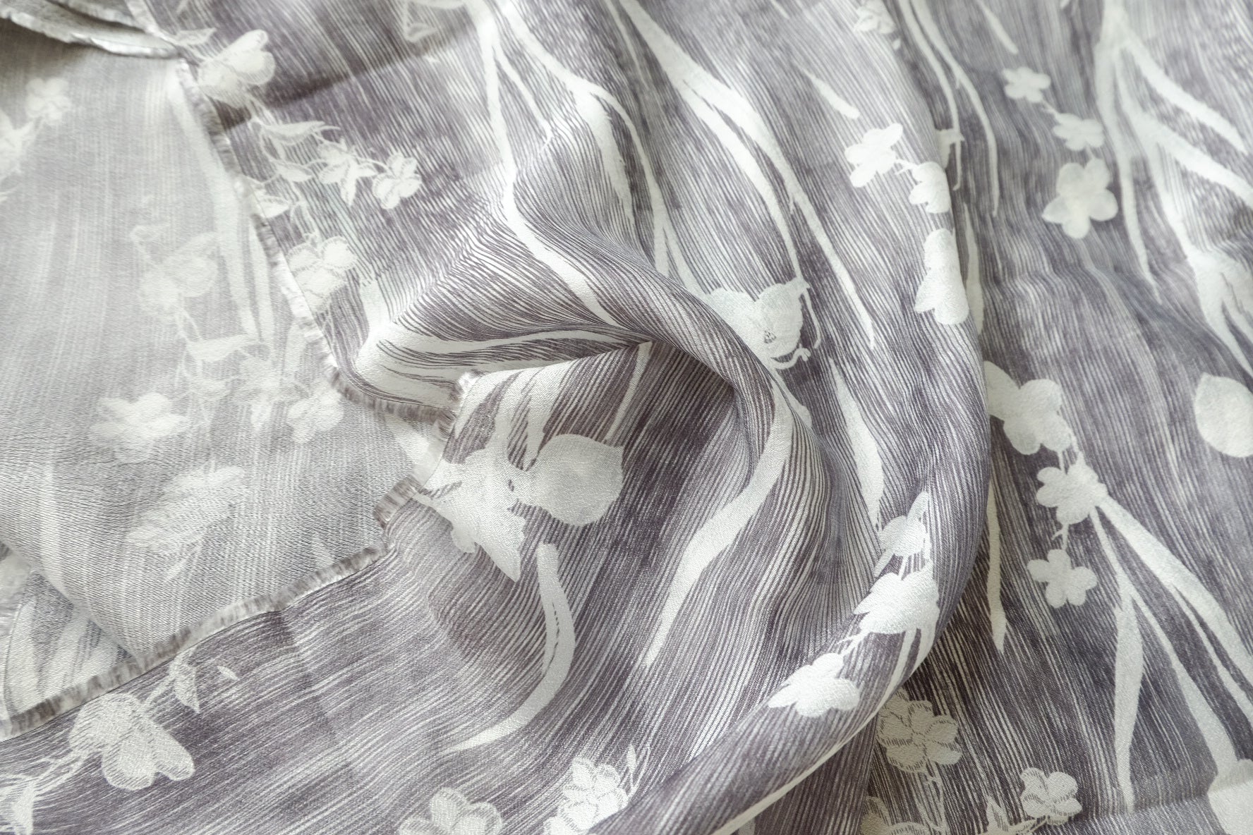 Misty Botanical Tencel Linen Fabric, Airy Dress Weight, 3.28 Yards