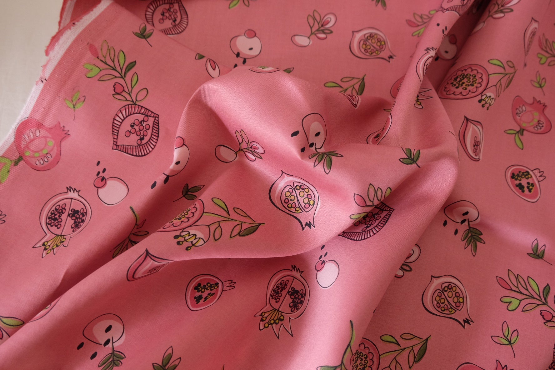Pomegranate Sketch Cotton Sateen Fabric – 2.2 yd