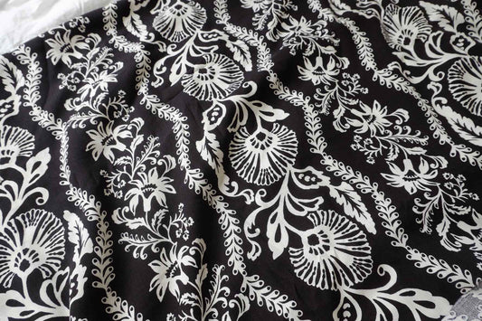 Bold Black and Ivory Floral Linen Cotton Fabric, Heavyweight Dress & Skirt Weight, 2.19 Yards / 1.64 Yards