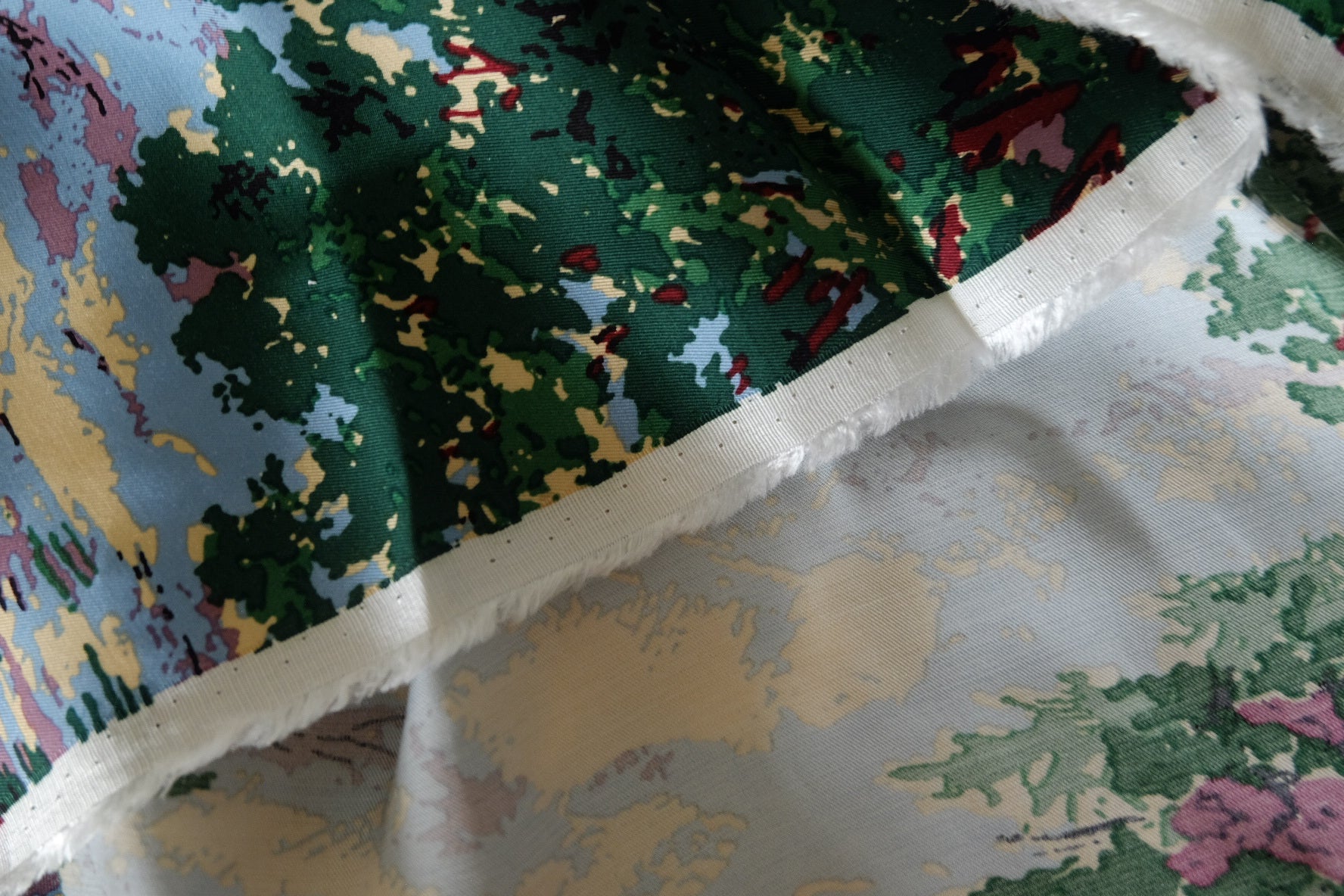 Pastoral Scenic Cupro Twill Fabric – 3.3 yd