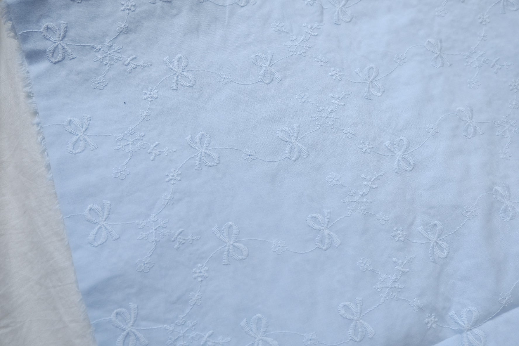 Bow Embroidered Cotton, 2.2 Yards