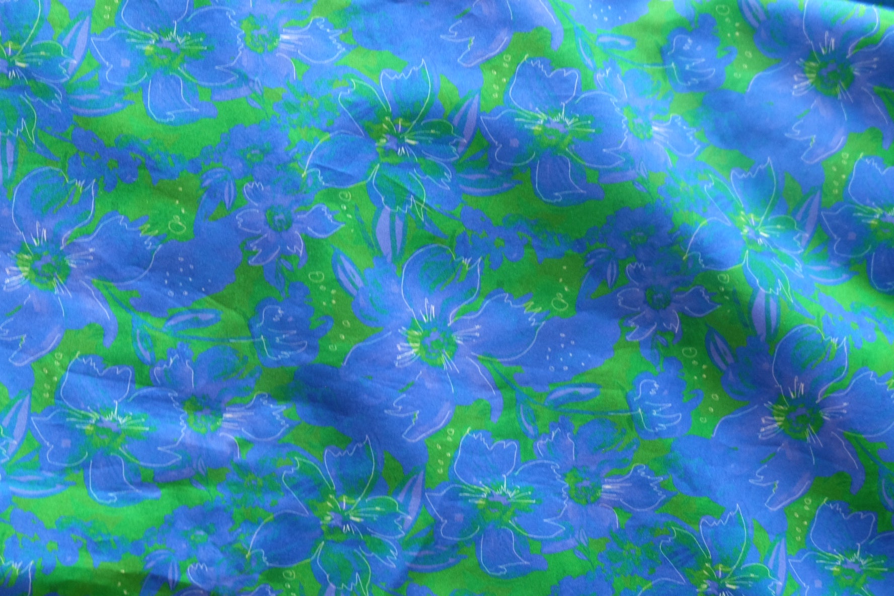Electric Blue Floral Cotton Lawn – 2.8 Yards