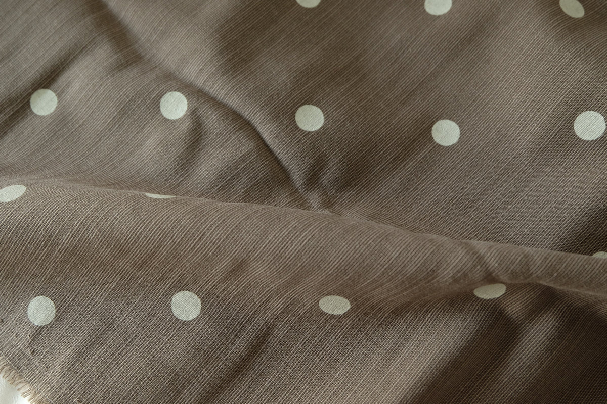 Taupe Polka Dot Ramie Cotton – 1.6 yd