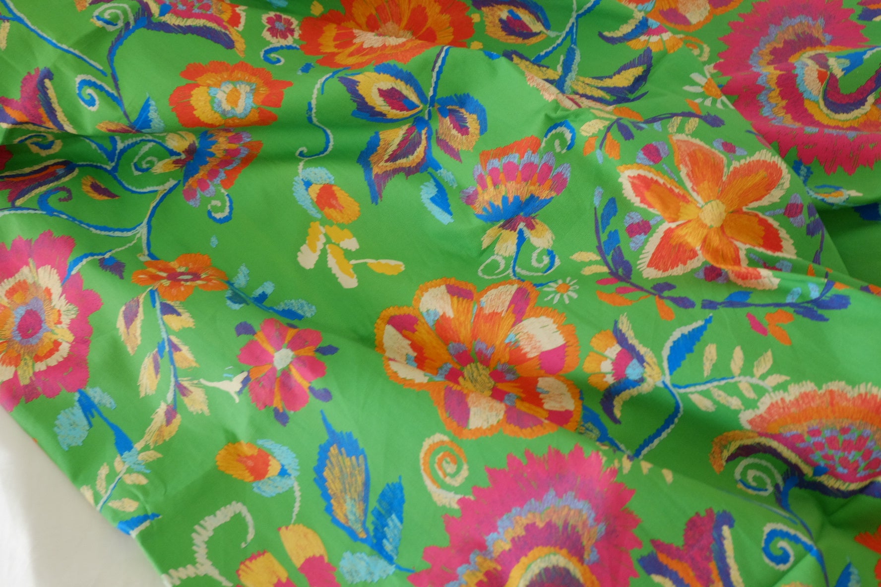Vibrant Floral Cotton Fabric – Colorful Garden Print Cotton – 2.2 yd
