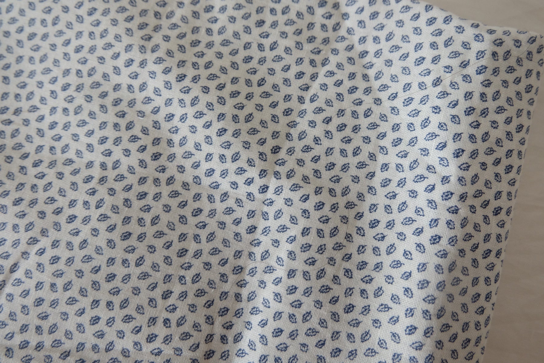 Tiny Blue Leaf Linen Cotton Blend — 2.19 yd