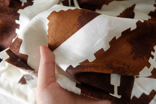 Earthy Graphic Linen Cotton – 2.2 yd