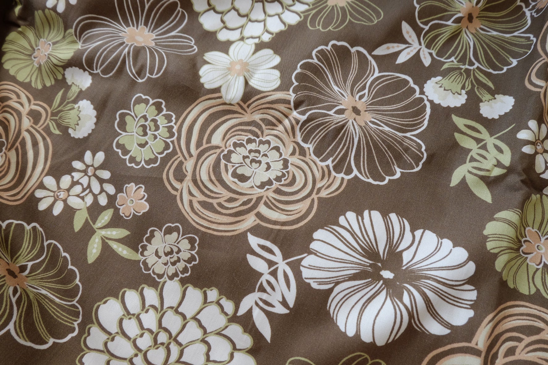 Mocha Retro Floral Pure Tencel Fabric - 3.28 yd