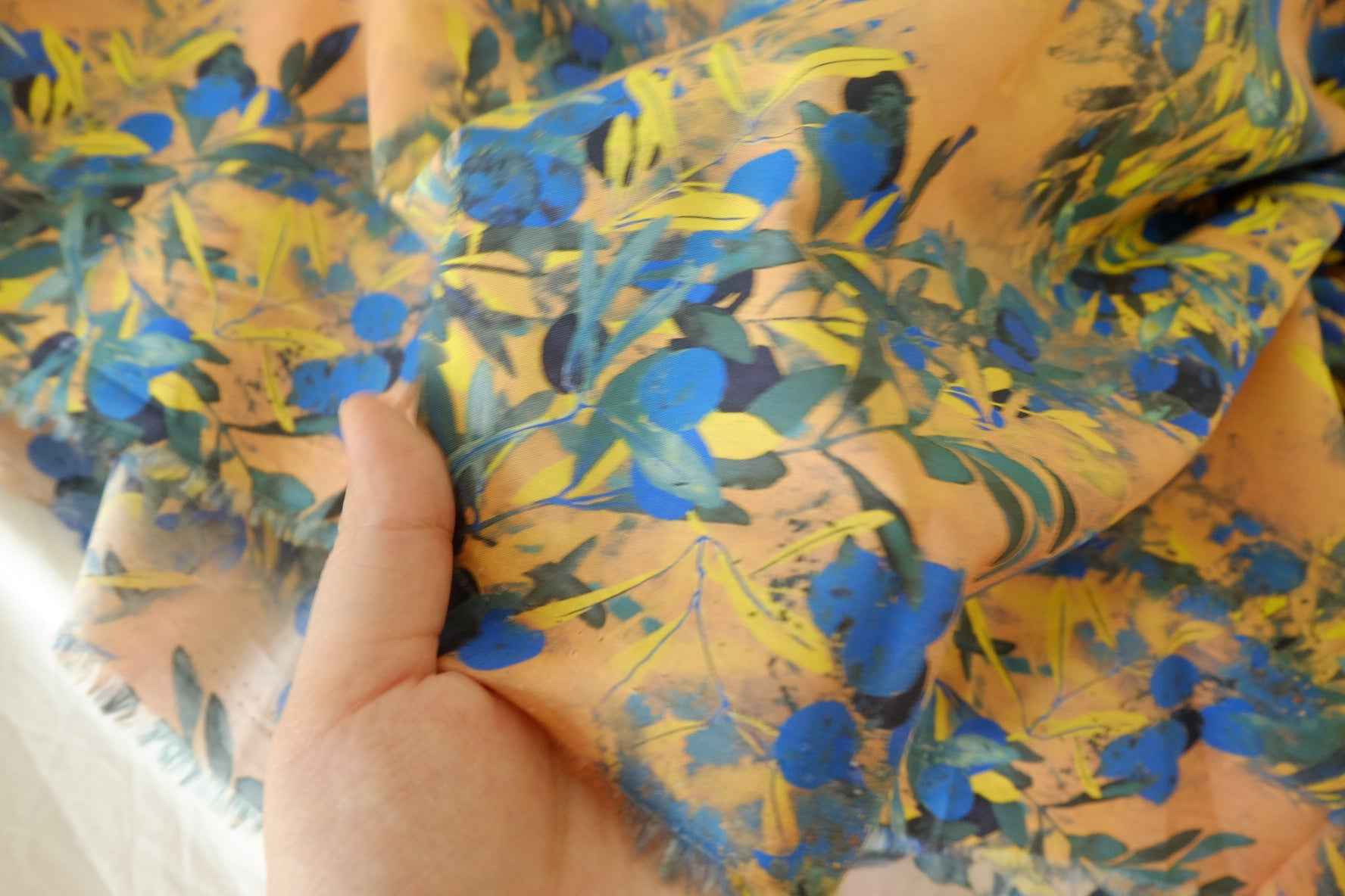 Painterly Blue Floral Cotton Poplin Fabric – 1.6 yd