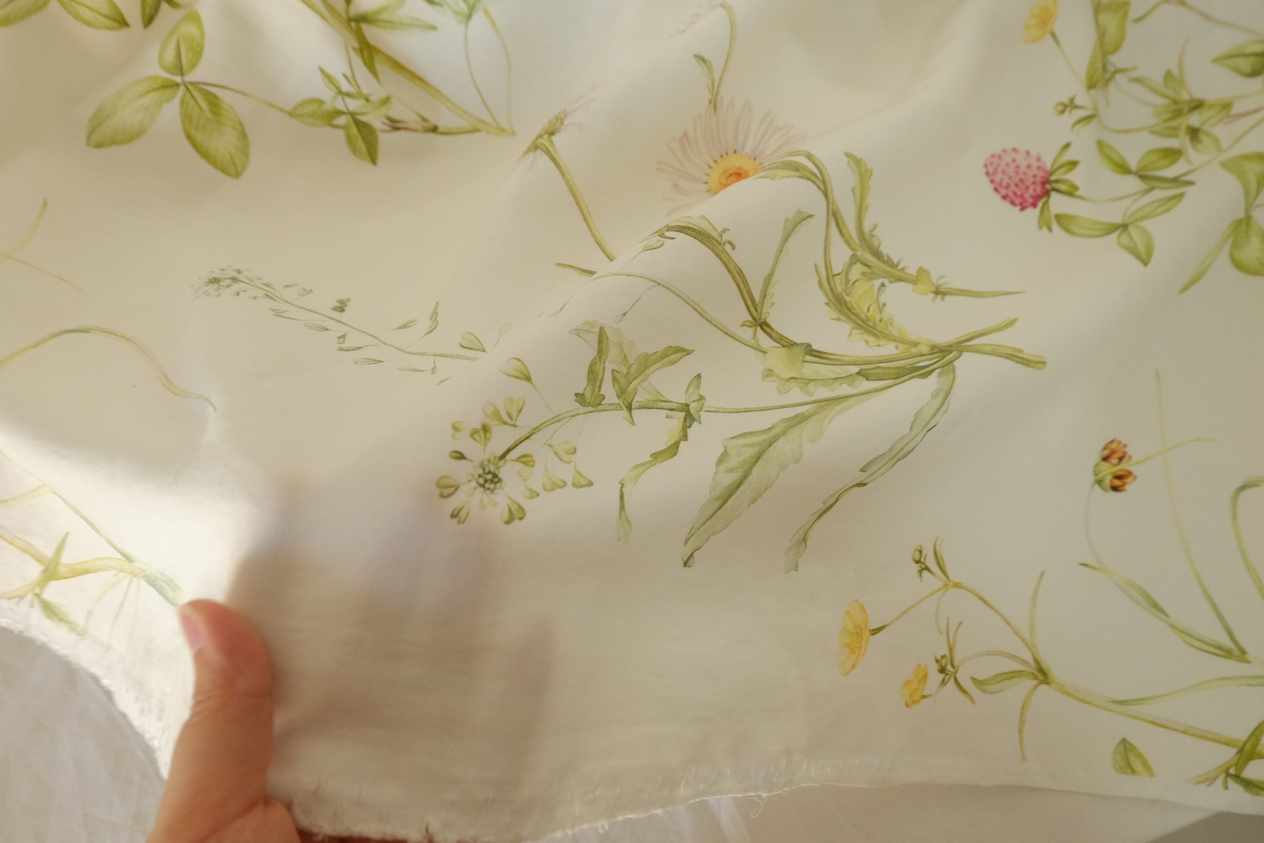 Botanical Cupro Linen Fabric – 3.3 yd