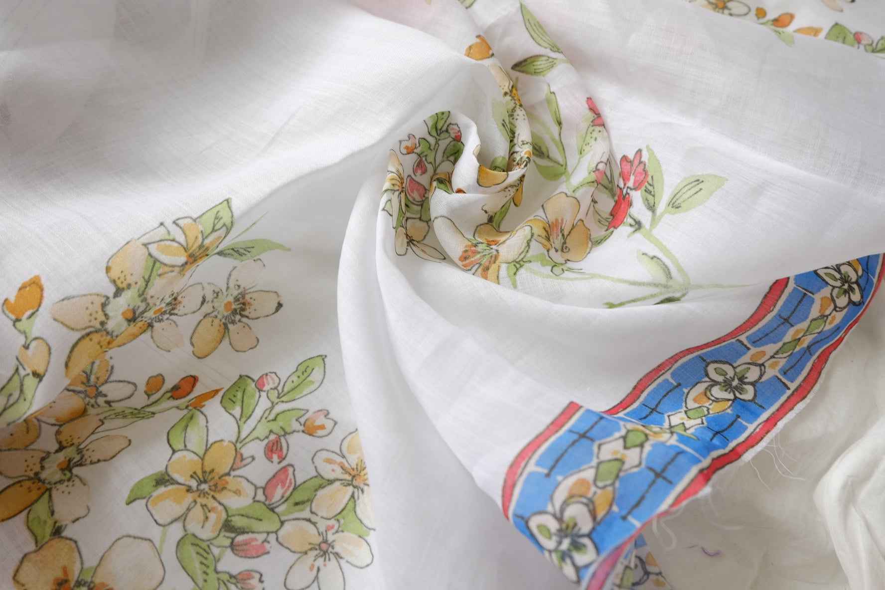 Garden House Printed Linen Panel Fabric - 2.52 yd