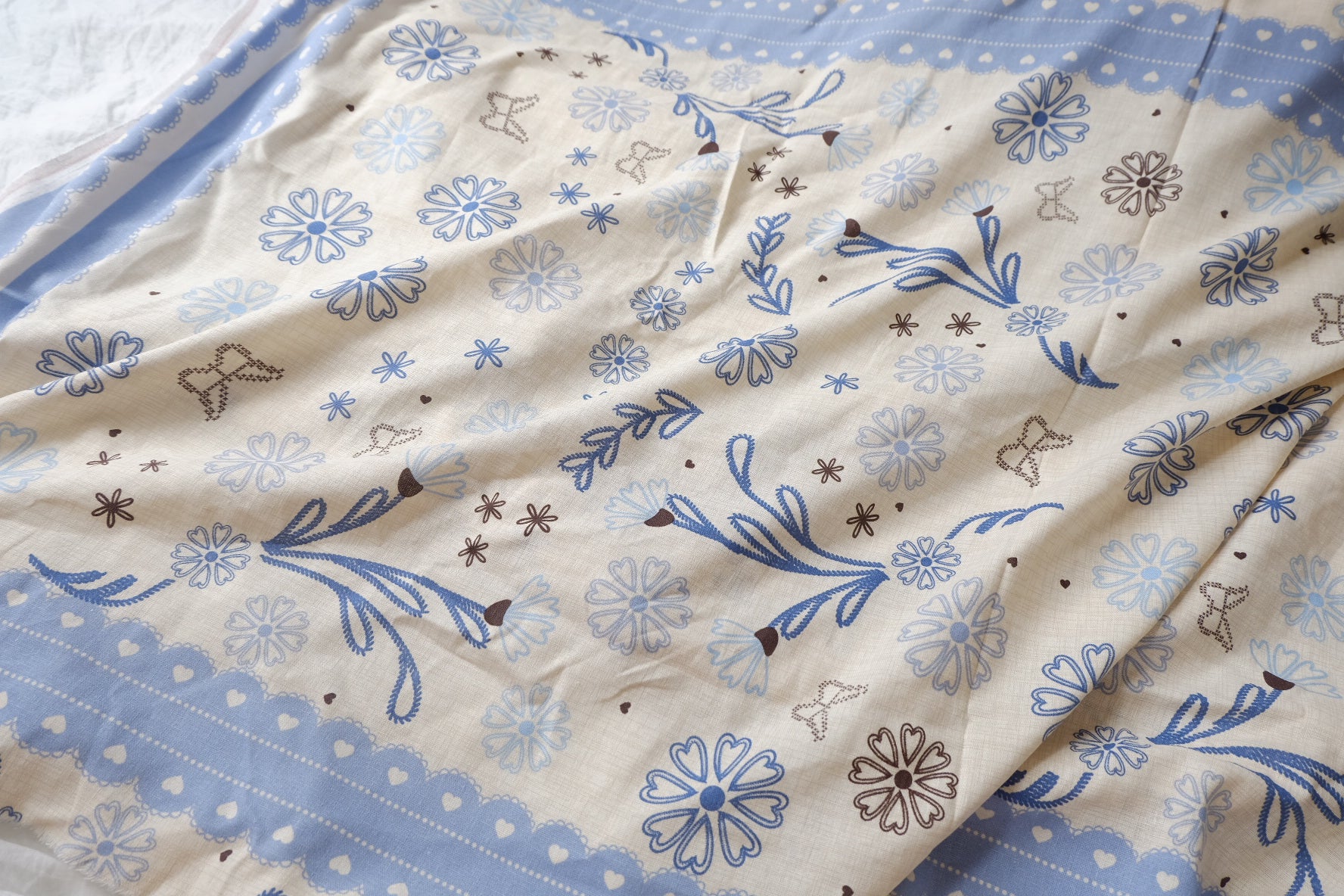 Blue Folk Floral Border Cotton Linen Fabric — 3.28 yd