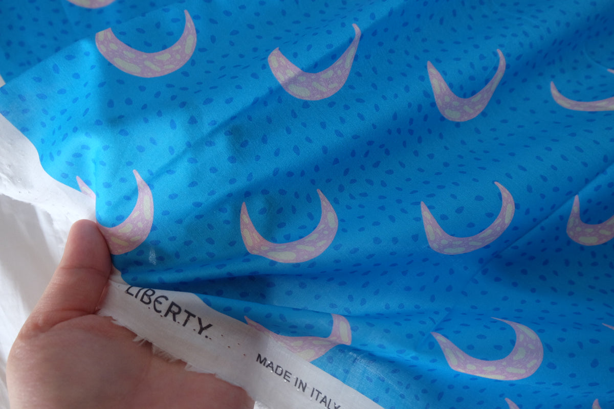 Pink Moons on Bright Blue – Fine Cotton Lawn – 3.3 yd