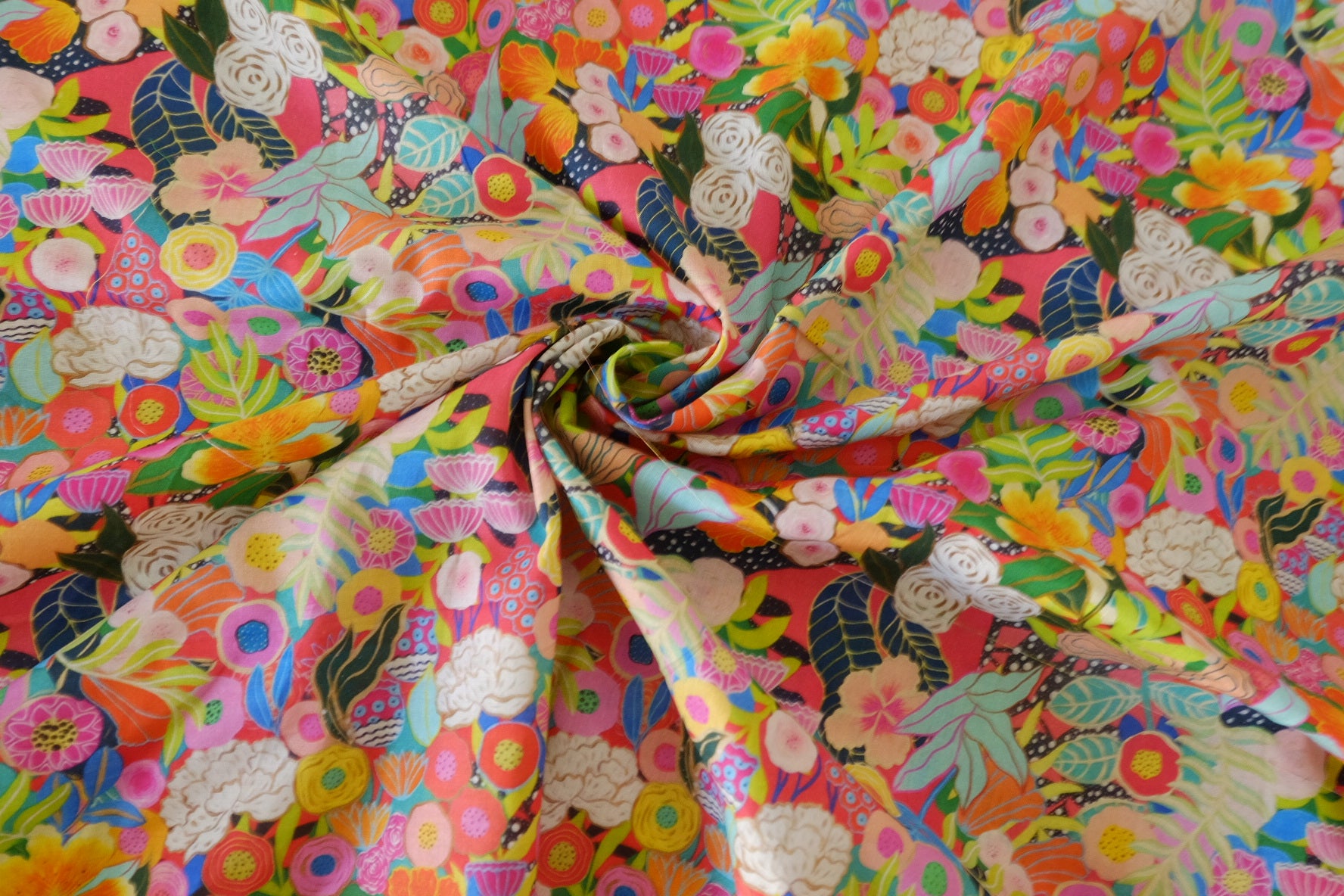 Bright Tropical Floral Cotton Voile Fabric – 2.2 yd