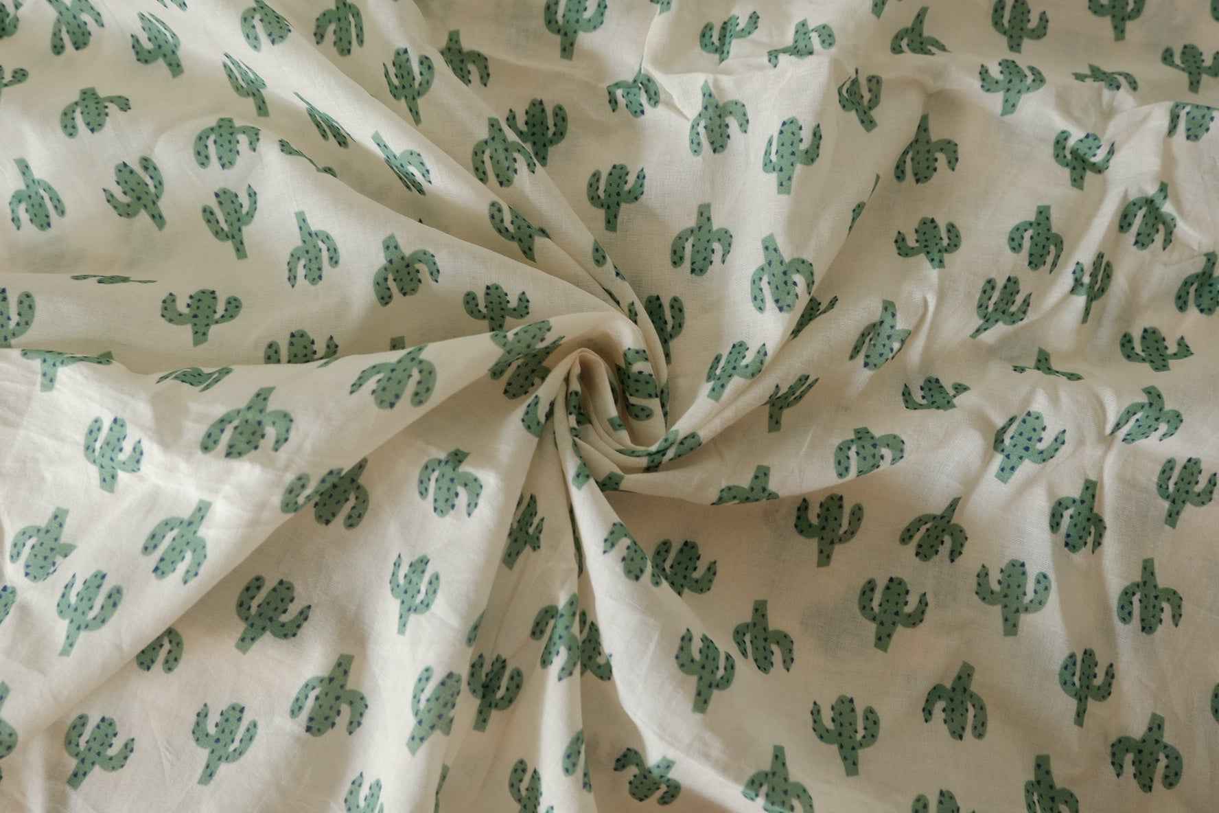 Cactus Print Lightweight Cotton Gauze Fabric – 3.3 yd