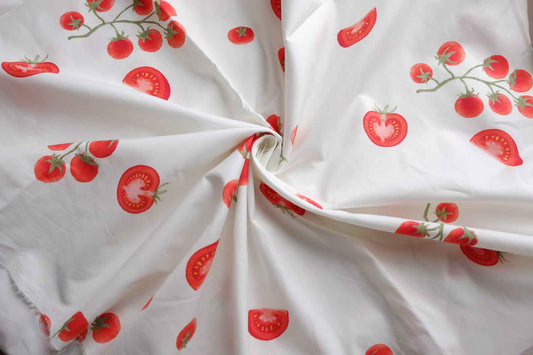 Tomato Print High-Density Cotton Poplin – 2.2 yd / 1.6 yd
