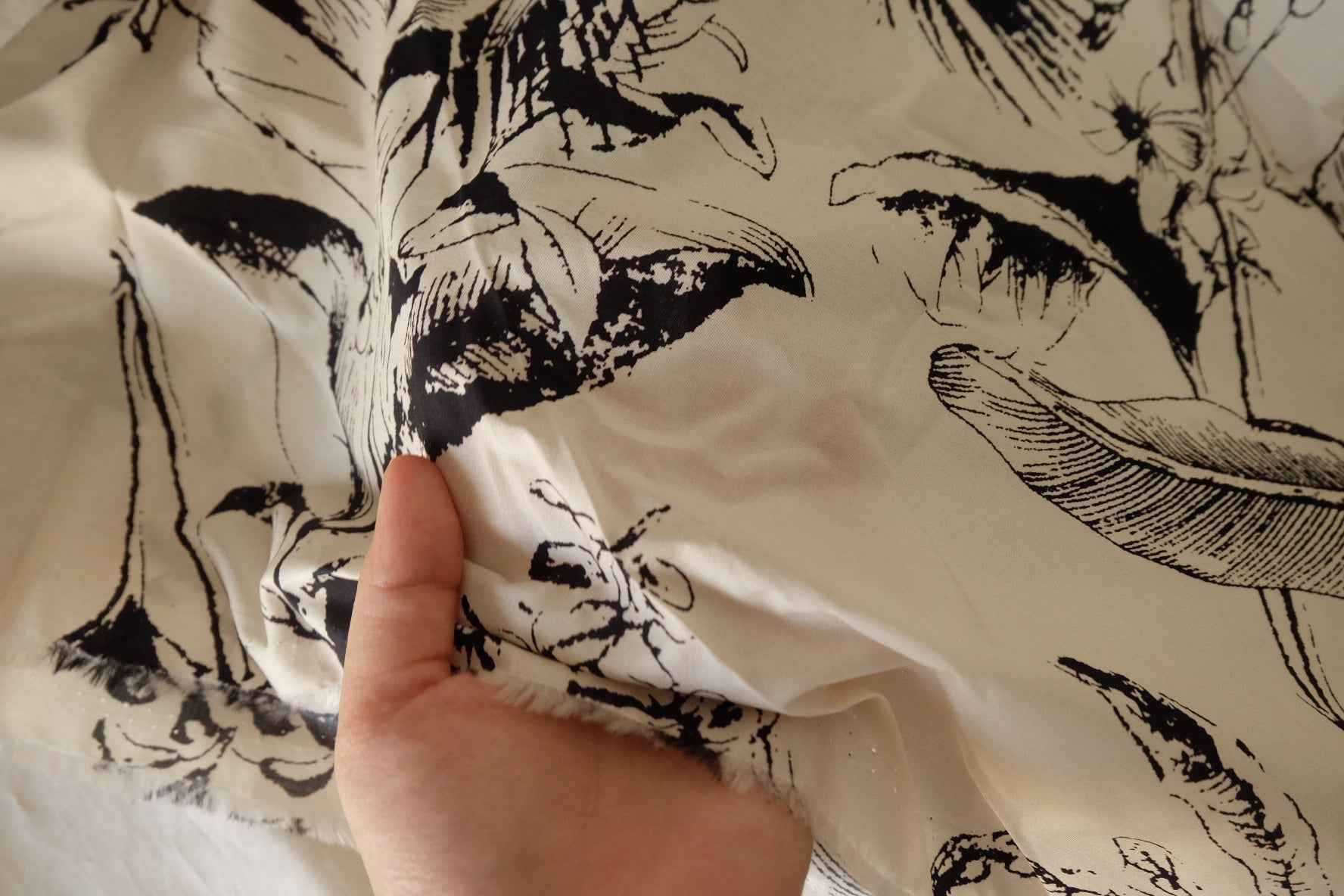 Black & White Botanical Cotton Poplin Fabric – 4.4 yd