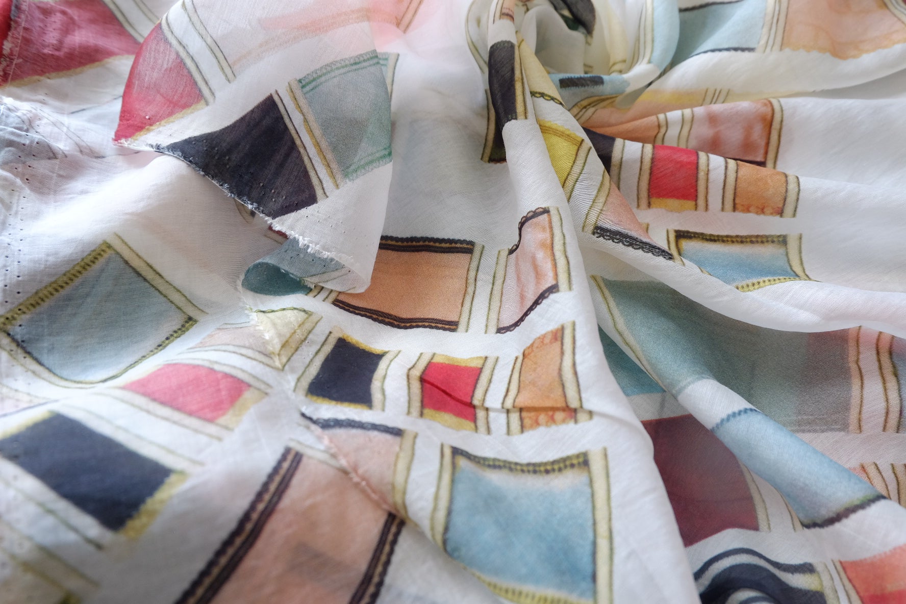 Painterly Geometric Tencel Linen Blend Fabric - 3.28 yd